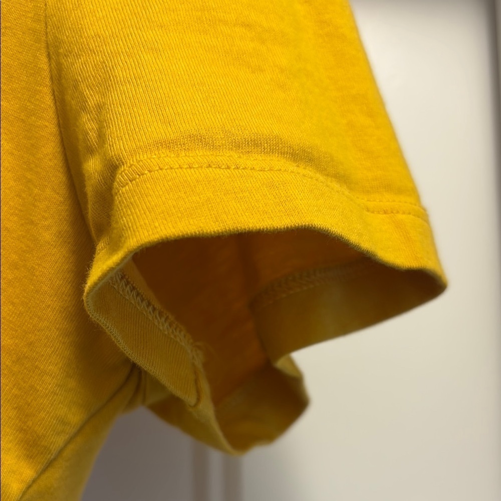 Aritzia Yellow Ruched Crop Top Short Sleeve V Neck Size S - Picture 4 of 8